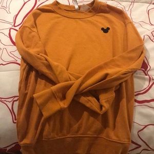 Mustard-yellow sweatshirt